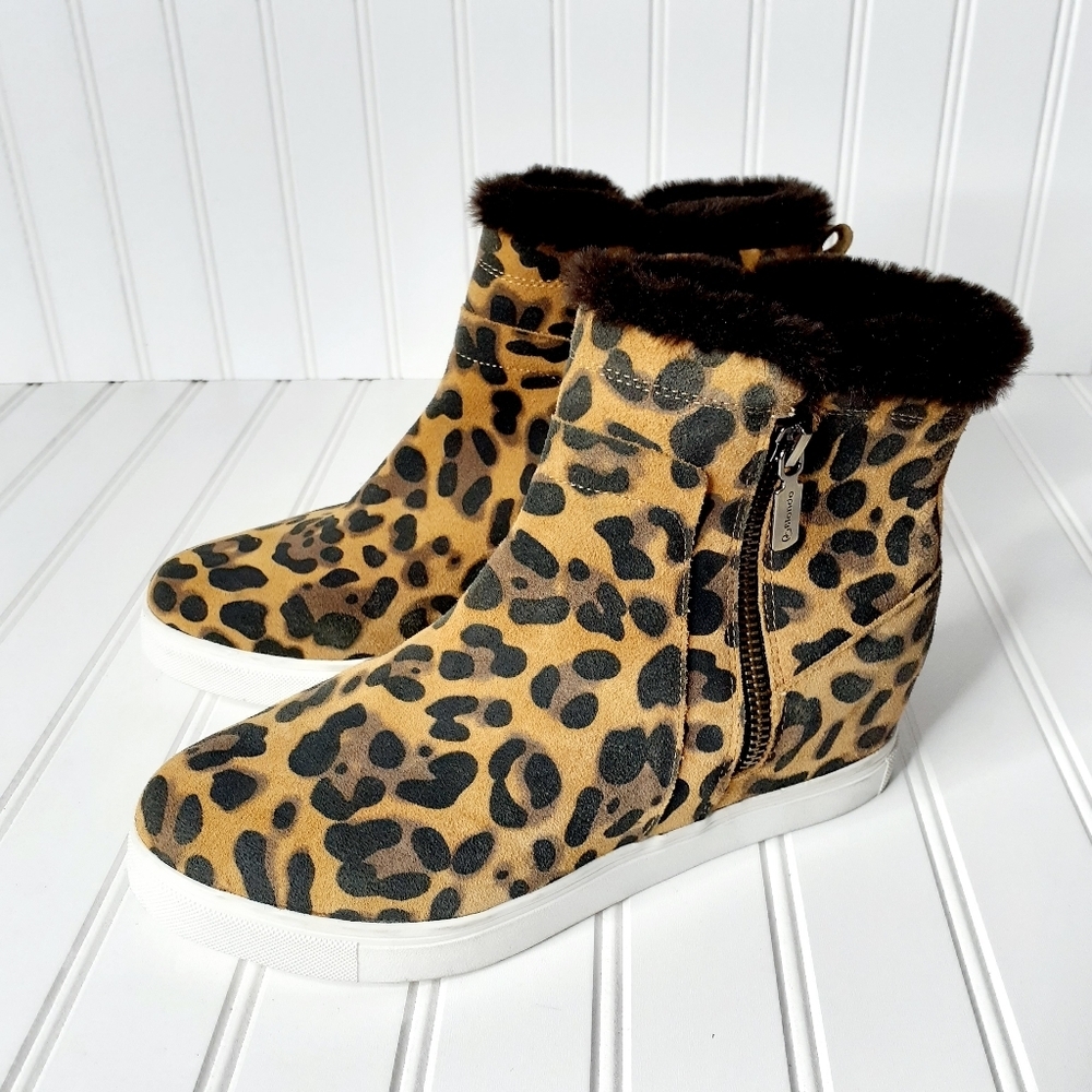 NEW Blondo Glade Waterproof Leopard Suede Leather Faux Fur Lined Sneaker